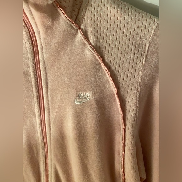 Cute Nike cotton candy pink jacket - Picture 2 of 3